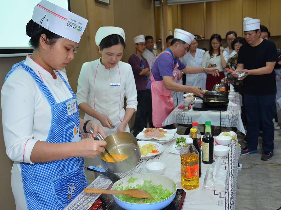 第一健康《有芝有味》厨艺大比拼