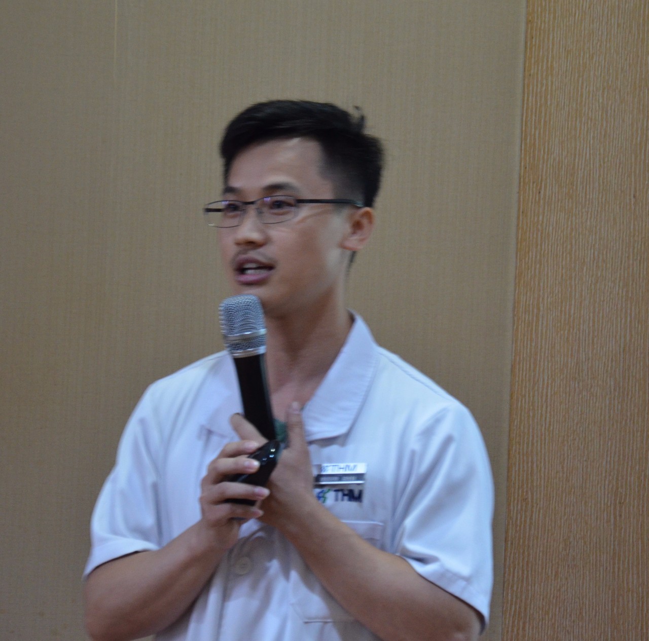 圆满丰盛，优雅健康