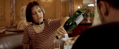 服用这些药时，千万不能饮酒，否则后果不堪设想！